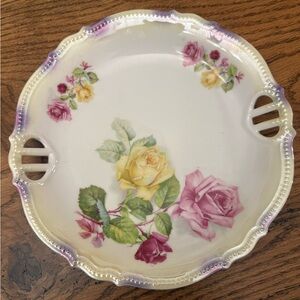 PK Silesia Königszelt Vintage Antique
Double Handle Reticulated Plate 9”
ROUND